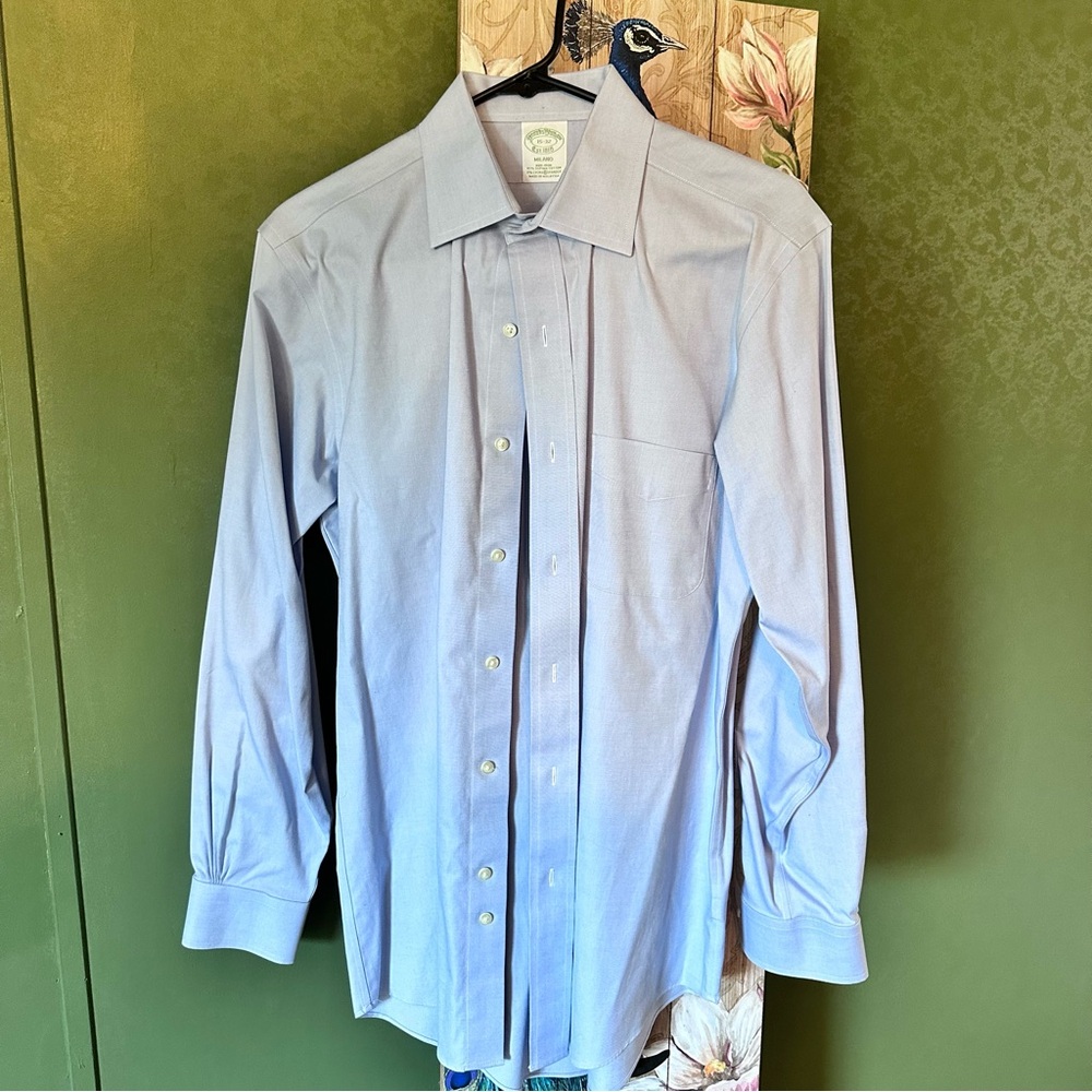 🖇️ Brooks Brothers 15-32 Milano Fit Light Blue Button Down Dress Shirt
